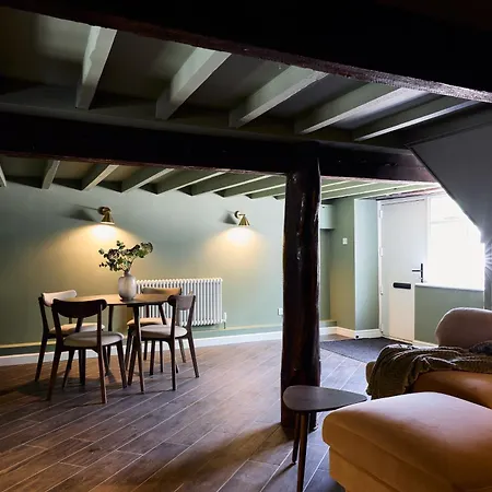 Poppy - A Romantic Countryside Hideaway *
